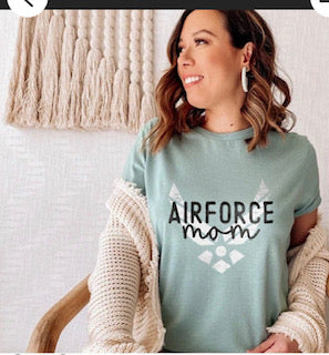 Air Force Mom Background logo Tee